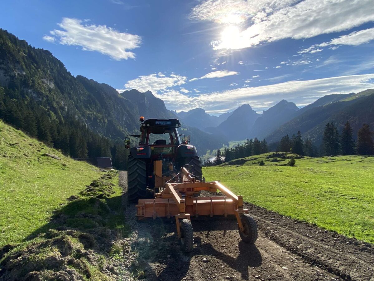 Sanierung Flurstrasse Alp Soll