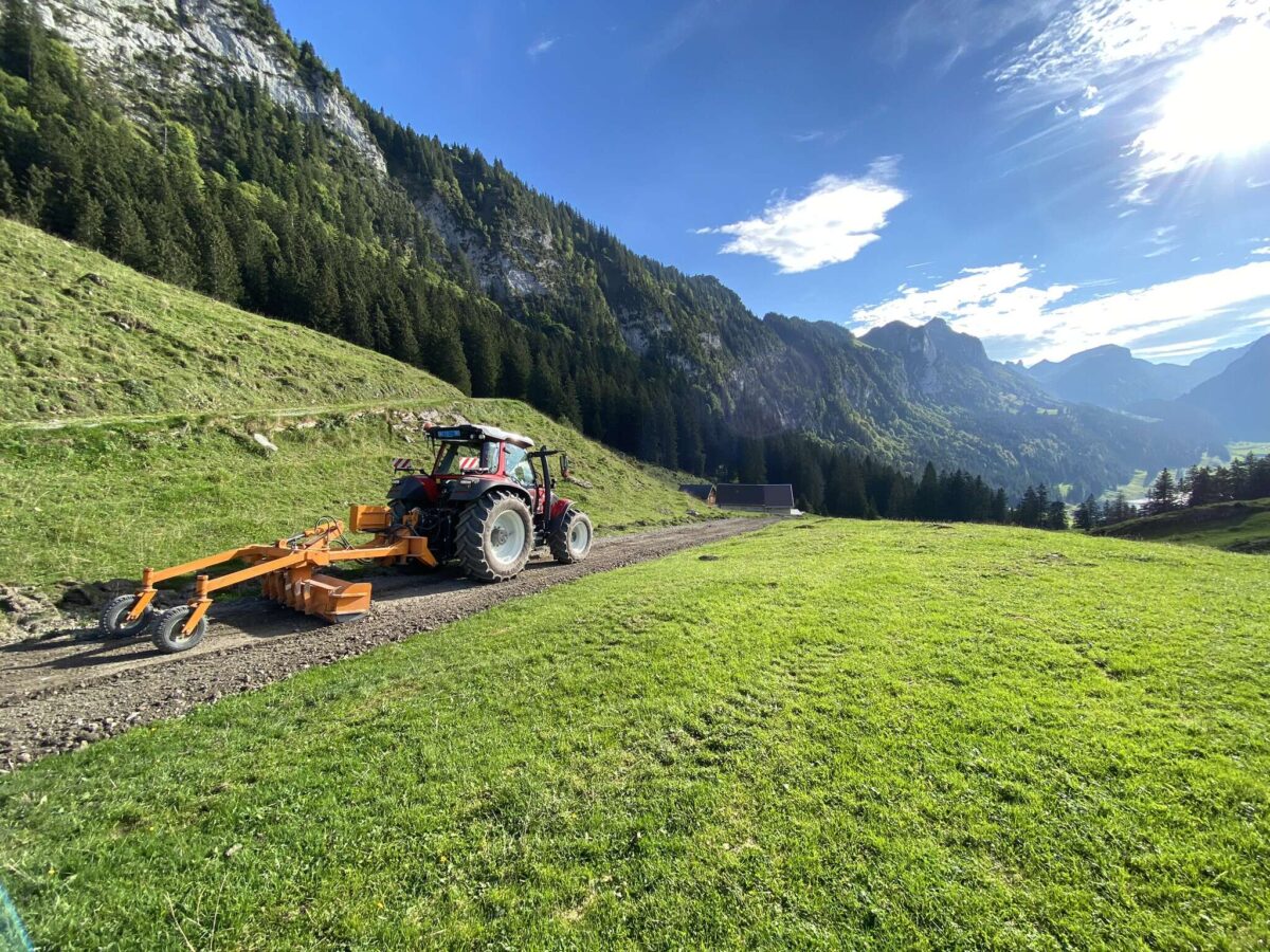 Sanierung Flurstrasse Alp Soll