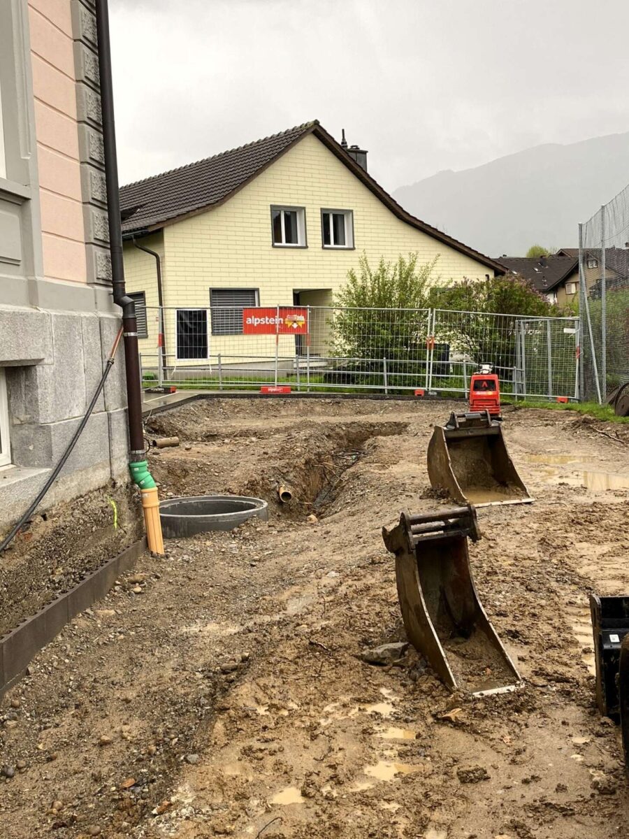Entwässerung Schulhaus